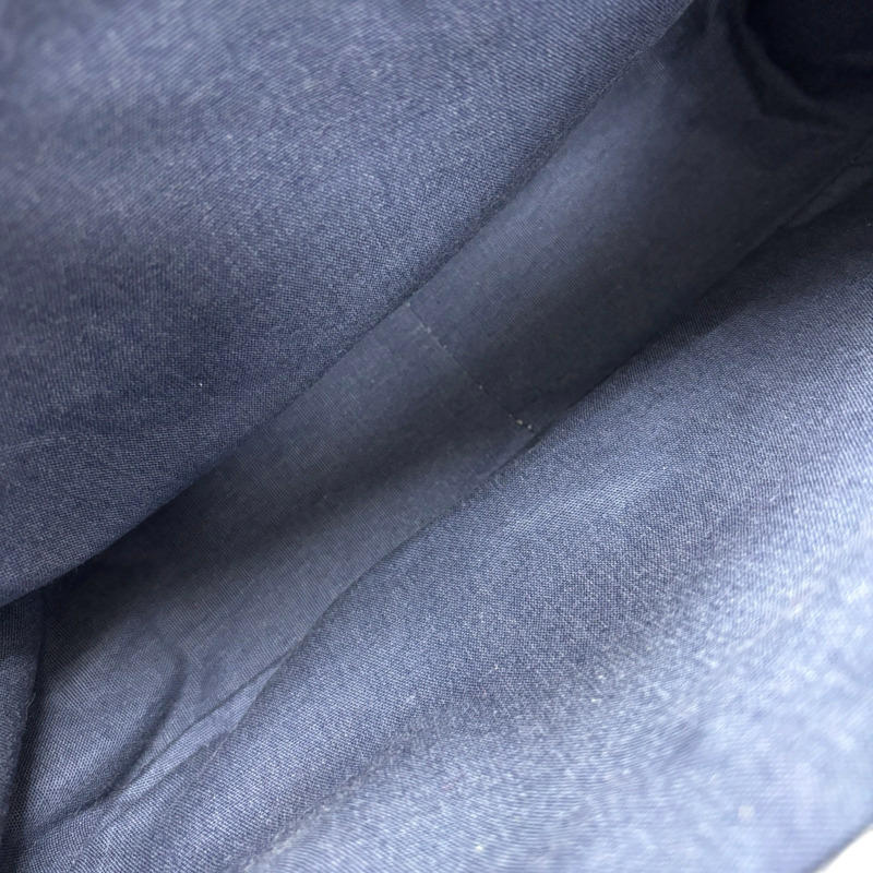 黑色 帆布 肩背包 銀和 【Salvatore Ferragamo 費拉格慕】-4