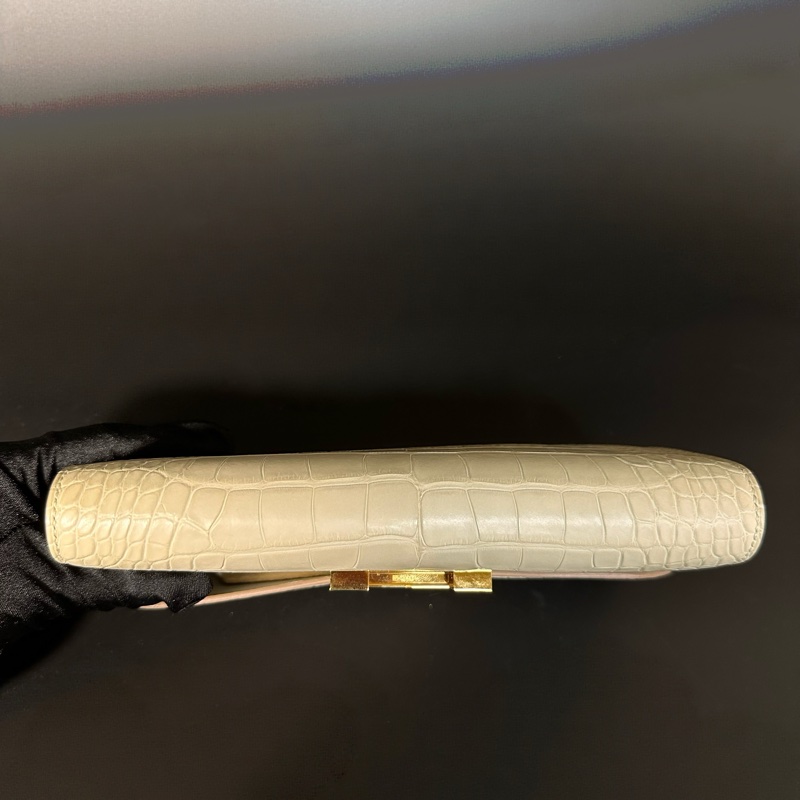 HERMES CONSTANCE TO GO-4