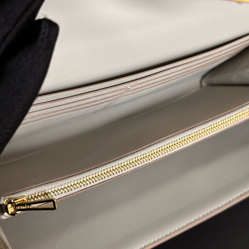 HERMES CONSTANCE TO GO-9