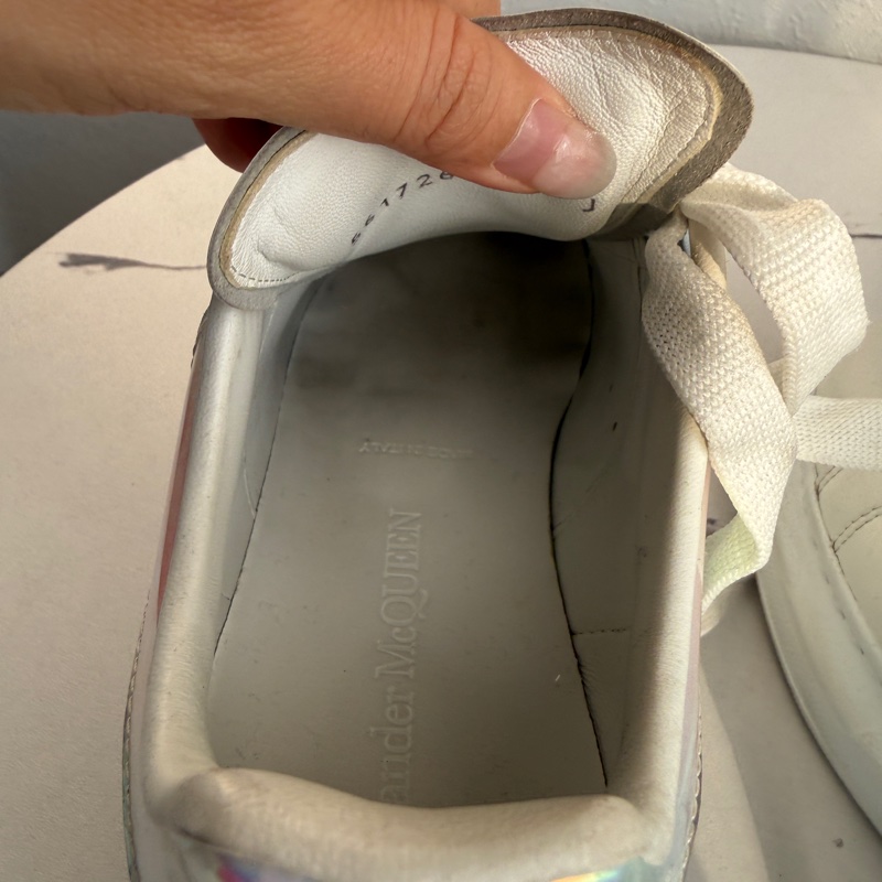 McQ 炫彩尾小白鞋38-10