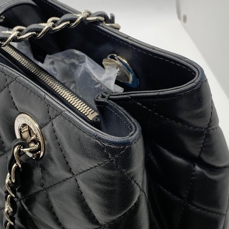 二手Chanel香奈兒托特黑色羊皮單肩包,鐳射20開-27