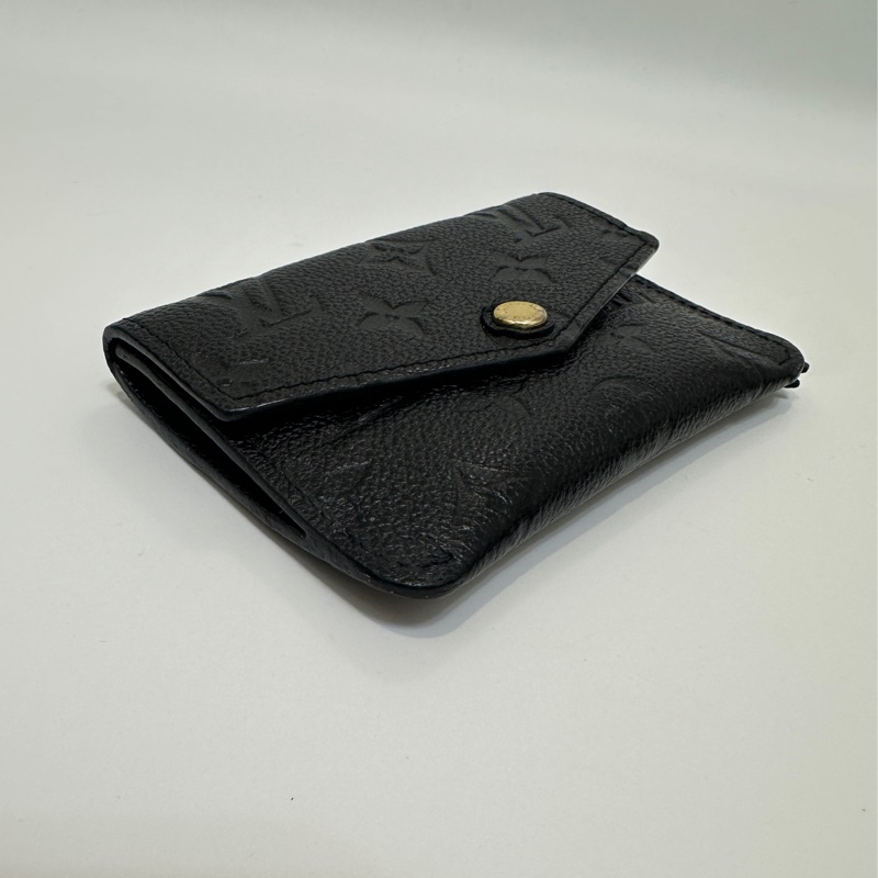 Lv 黑牛皮壓紋零錢鑰匙包-1