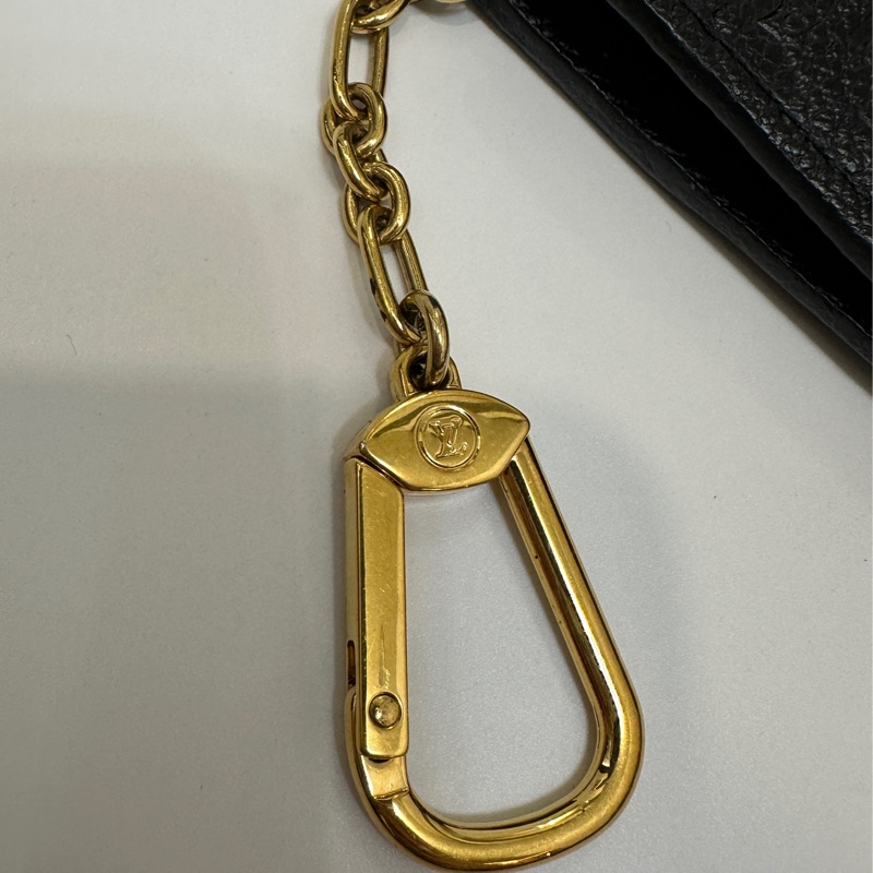 Lv 黑牛皮壓紋零錢鑰匙包-11