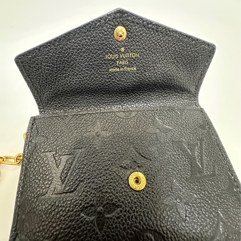 Lv 黑牛皮壓紋零錢鑰匙包-16