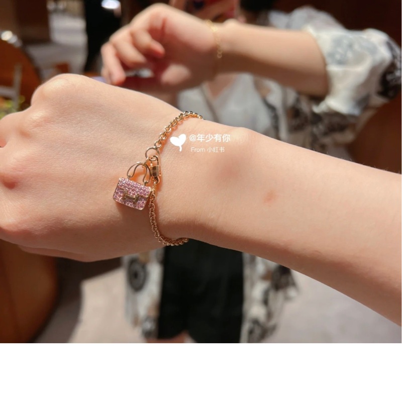 Hermes爱马仕Constance 新款满钻 粉色康康手链-4