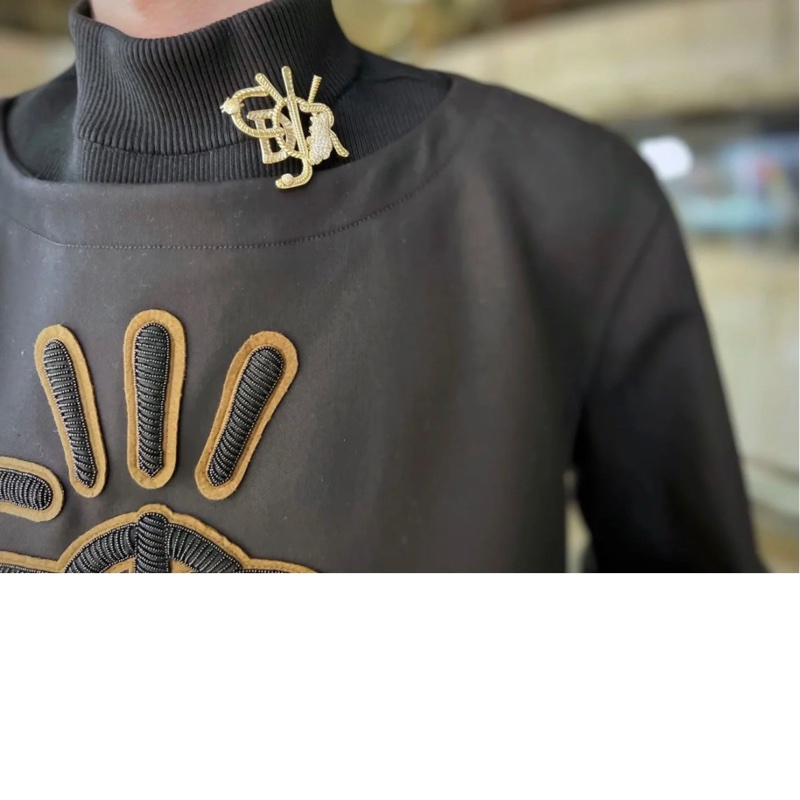 DIOR x Travis Scott联名款胸针-3