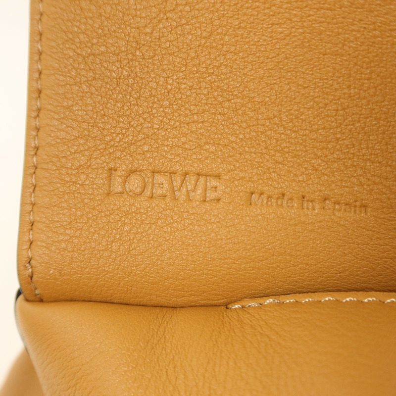 LOEWE 牛皮皮革Puzzle Hobo肩背袋-6