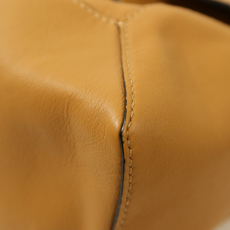 LOEWE 牛皮皮革Puzzle Hobo肩背袋-13