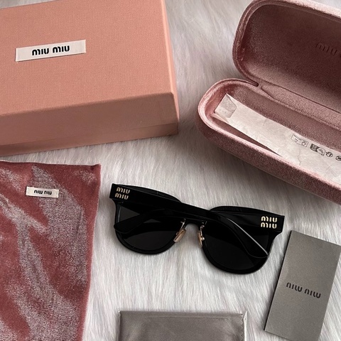 🌷全新代購！Miumiu 方框墨鏡 帶鼻托 SMU01ZS