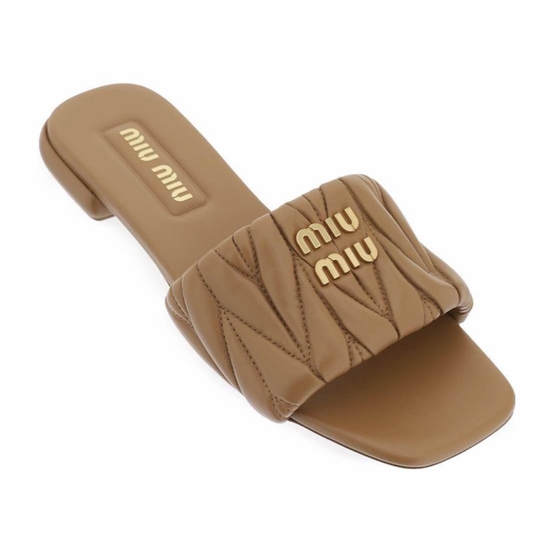 Miu Miu 女士 徽標拖鞋35 36 36.5 37 37.5 38 38.5 39 39.5 40 41碼跟高: 2cm-1