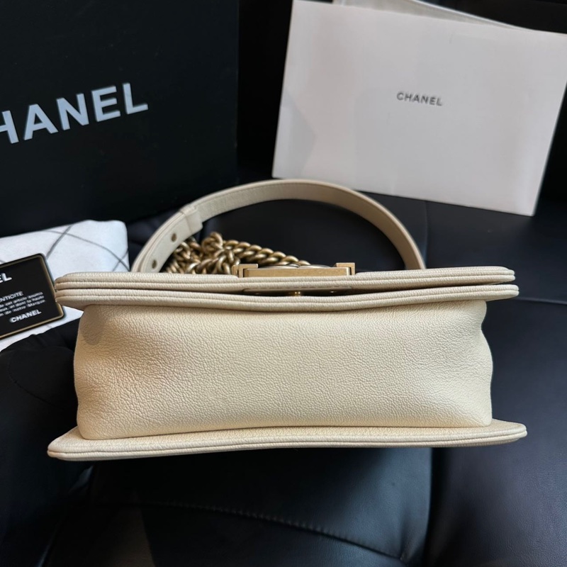 【超級新❗️全配】 Chanel Leboy20 荔枝牛皮 珠光白（專櫃228,800）-14