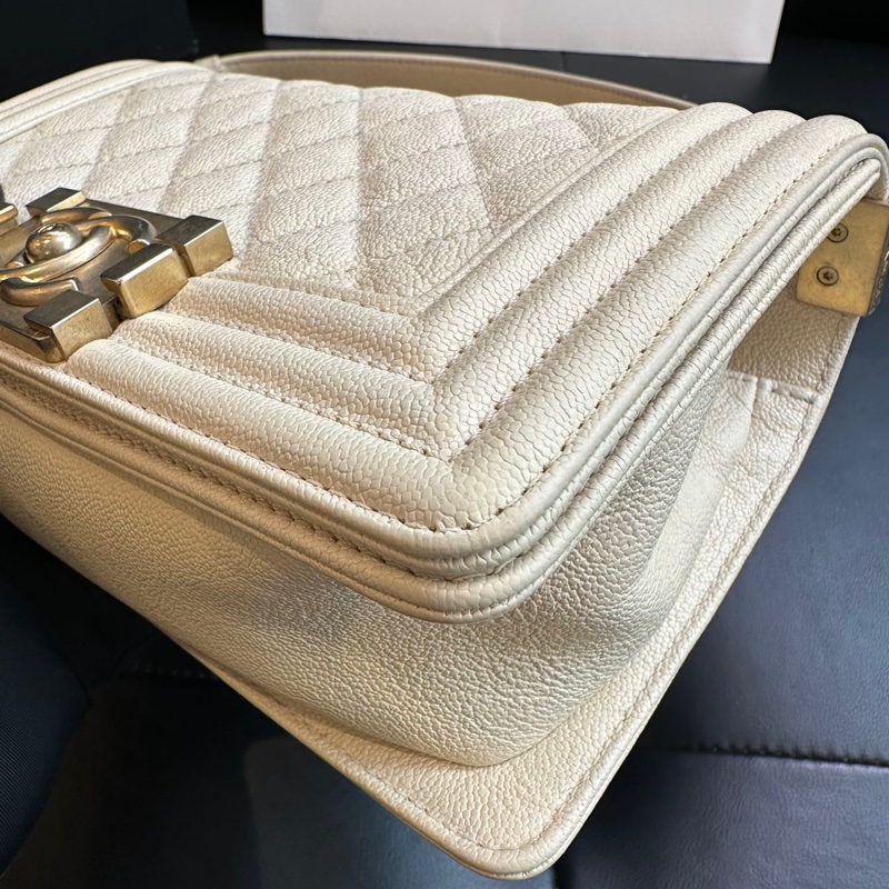 【超級新❗️全配】 Chanel Leboy20 荔枝牛皮 珠光白（專櫃228,800）-16