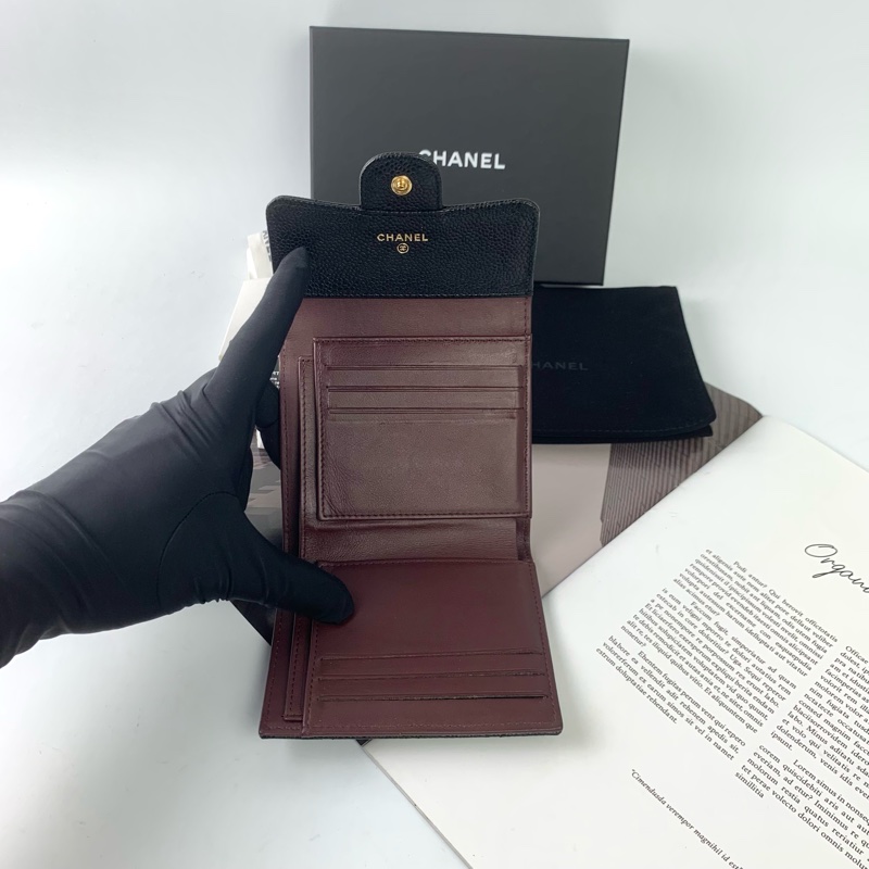 Chanel荔枝皮黑金短夾-8