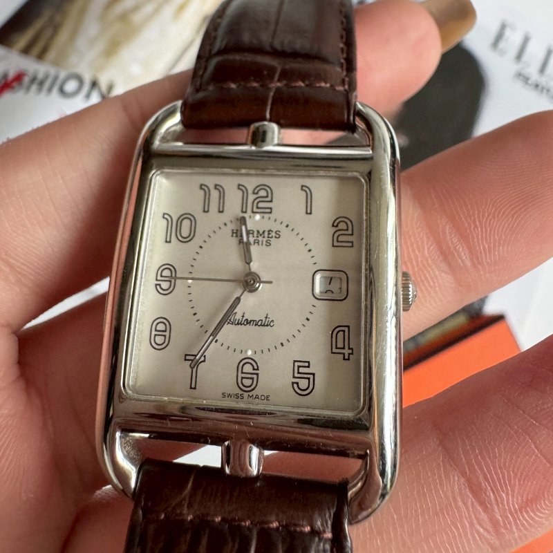 💖沉穩百搭 HERMES Cape Cod 深棕色手錶-1
