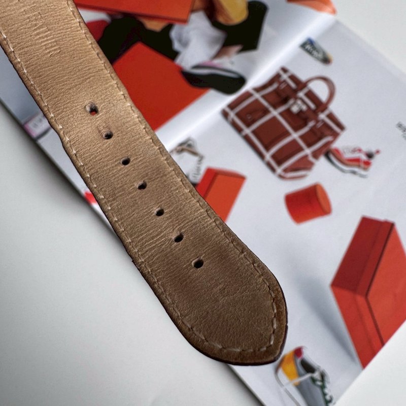 💖沉穩百搭 HERMES Cape Cod 深棕色手錶-4