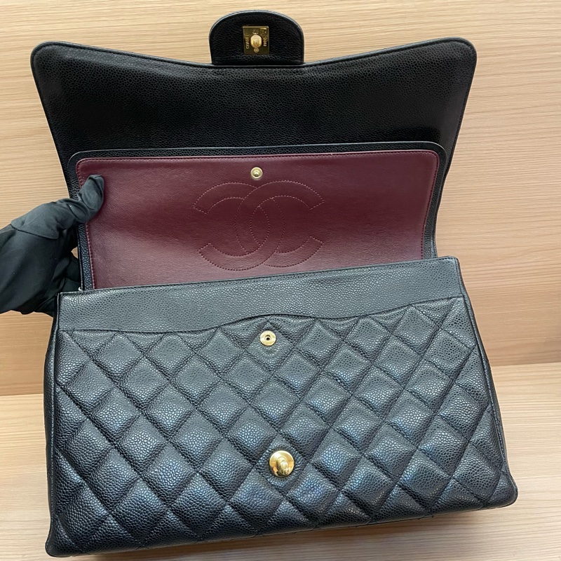 NO:D38 Chanel 黑金荔枝皮 超大號 cf 2011年 14開 鏈條單肩斜挎包 有塵袋 無卡無盒子 尺寸底長34*高21*寬10*-12