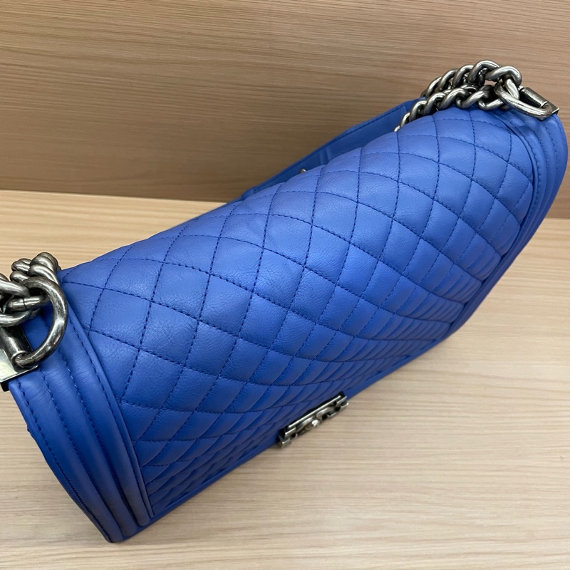 NO:C73 Chanel  LEBOY 藍銀 羊皮大號2013年 17開 單肩斜挎鏈條包 有卡有塵袋 無盒子 尺寸底長30*高22*寬8*-4