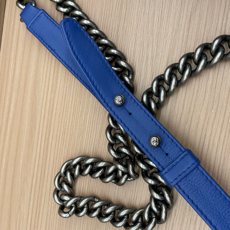 NO:C73 Chanel  LEBOY 藍銀 羊皮大號2013年 17開 單肩斜挎鏈條包 有卡有塵袋 無盒子 尺寸底長30*高22*寬8*-12