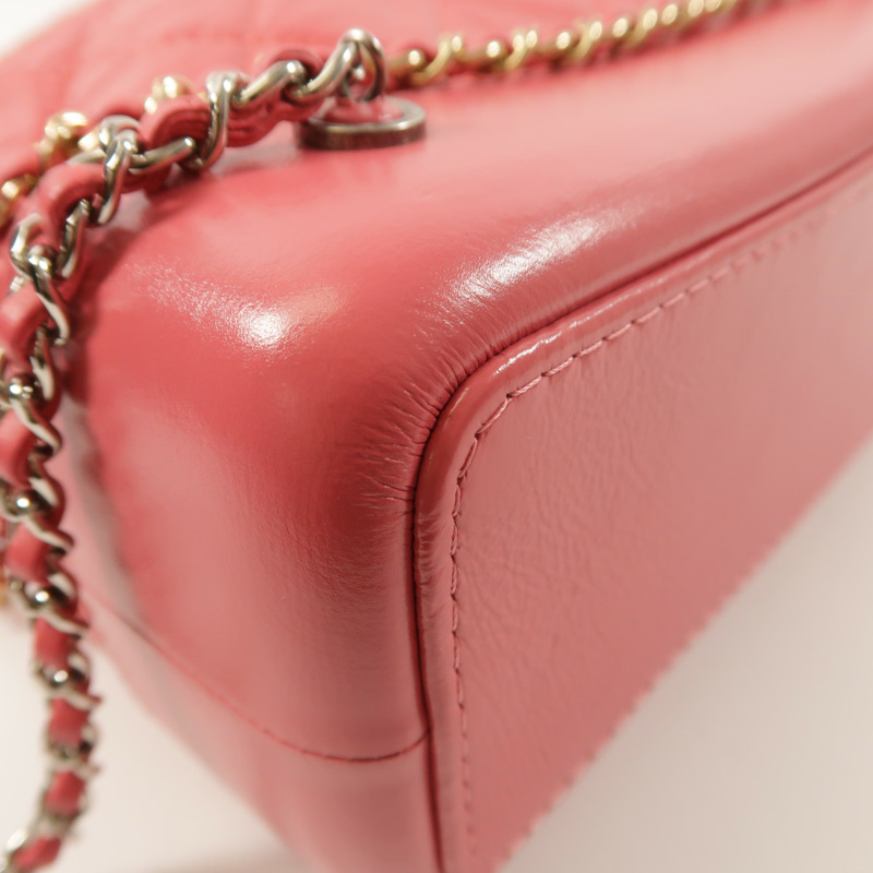 CHANEL 牛皮皮革Gabrielle Backpack鏈帶肩背袋-12