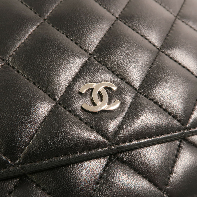 CHANEL 羊皮皮革WOC Wallet On Chain銀扣鏈帶肩背袋-8