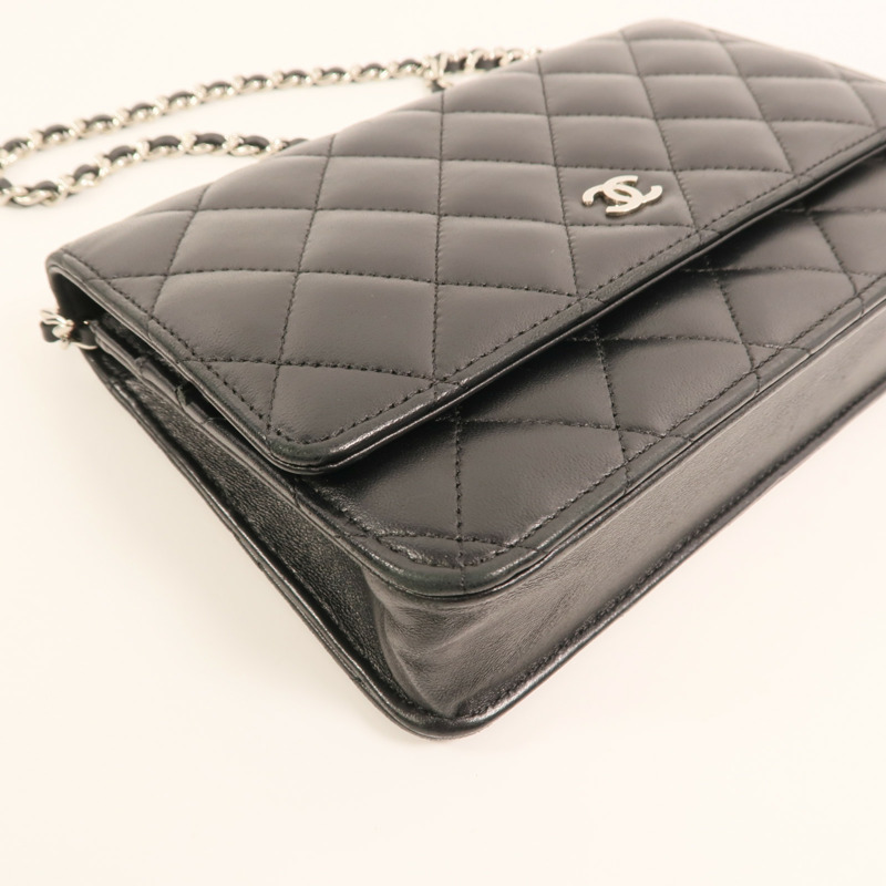 CHANEL 羊皮皮革WOC Wallet On Chain銀扣鏈帶肩背袋-13
