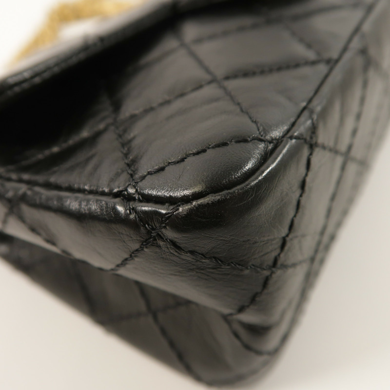 CHANEL 牛皮皮革2.55 Mini鏈帶肩背袋-13