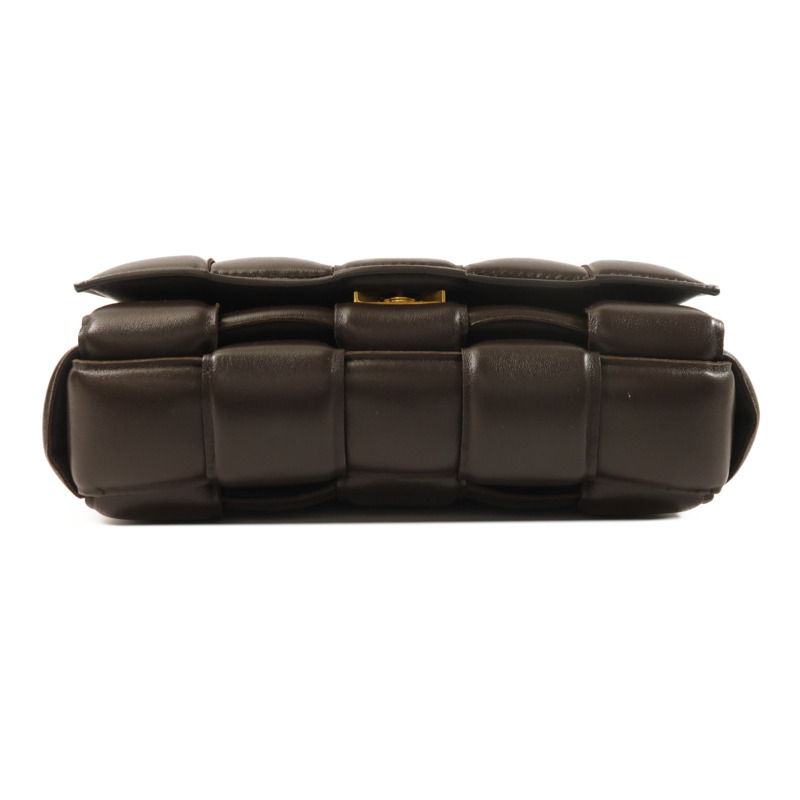 BOTTEGA VENETA 羊皮皮革Padded Cassette肩背袋-3