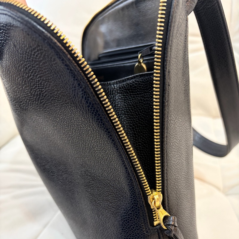 Chanel 香奈兒金球貝殼魚子醬牛皮托特包 Vintage 黑金-25