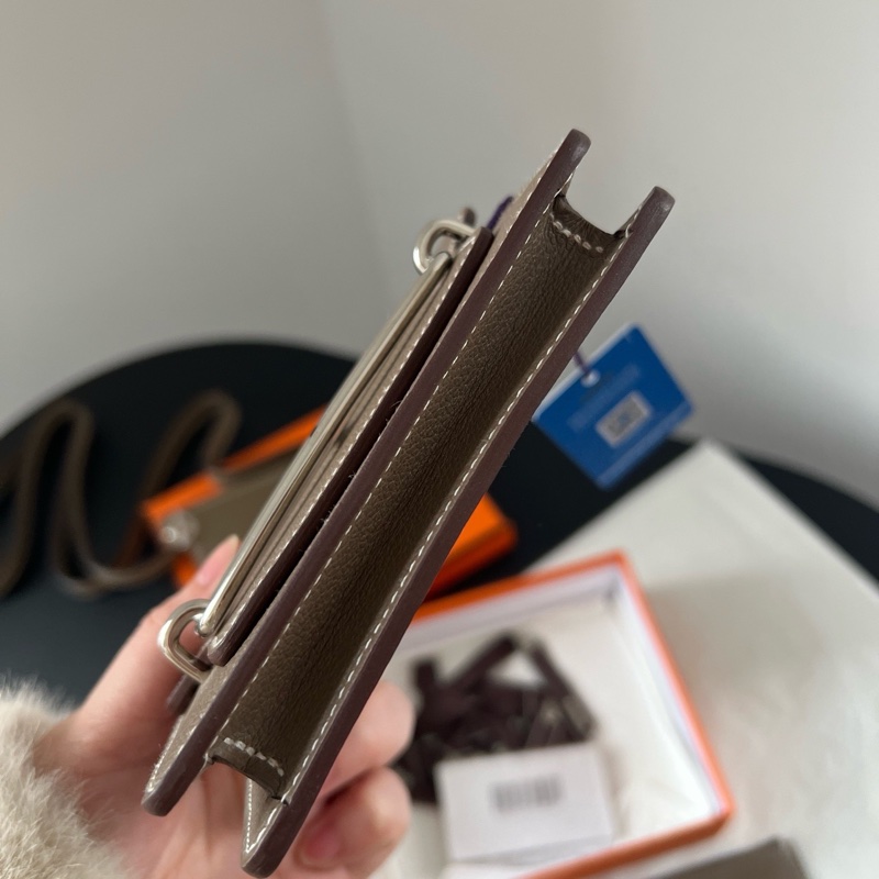 Hermes Roulis Slim錢包卡包，大象灰，B刻 尺寸約13x10cm，送個皮肩帶可變單肩斜挎小廢包 。-6