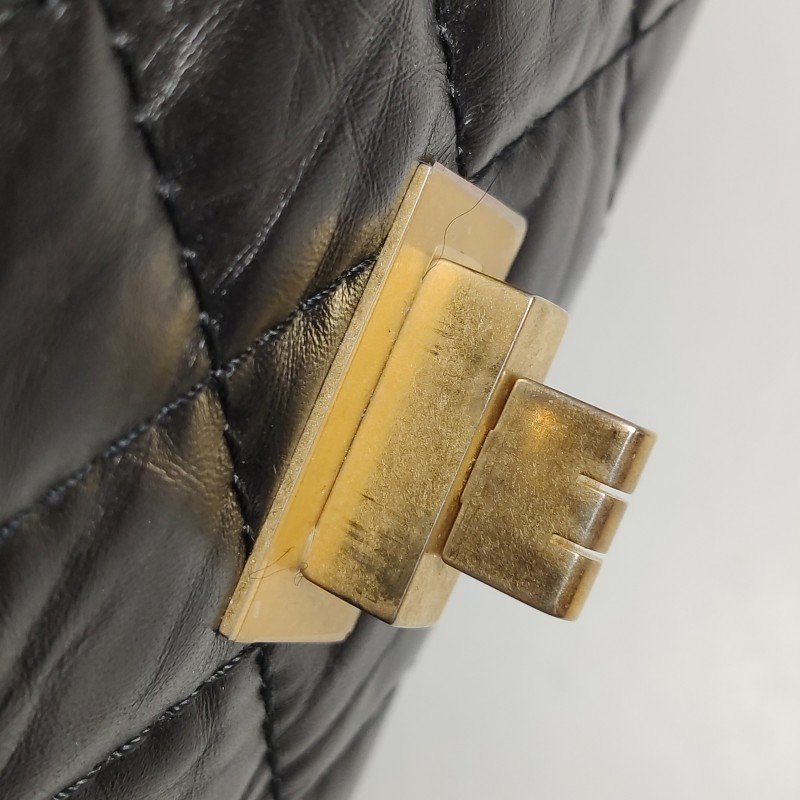 Chanel2.55 Flag Bag經典中號油蠟皮菱格絎縫長方形旋扣單肩包-12