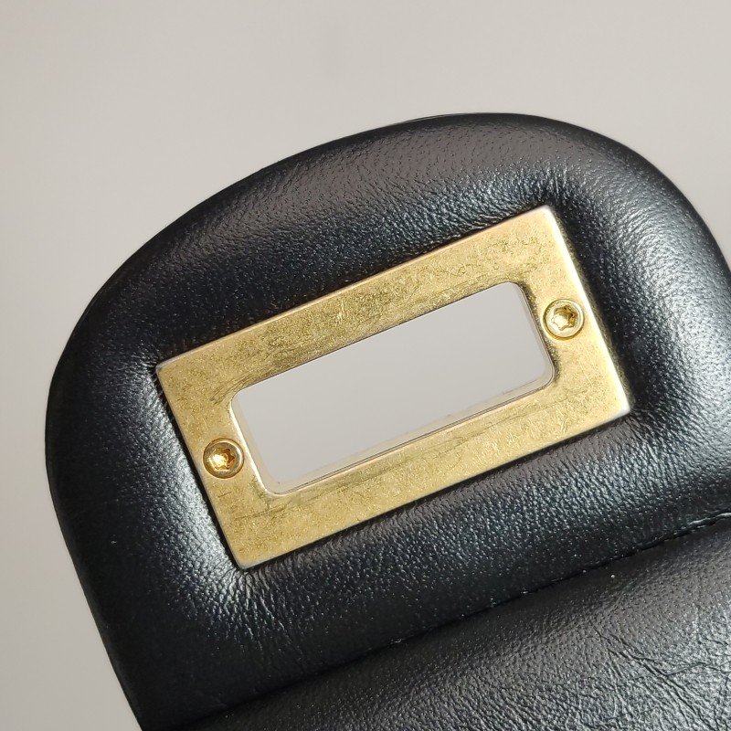 Chanel2.55 Flag Bag經典中號油蠟皮菱格絎縫長方形旋扣單肩包-13