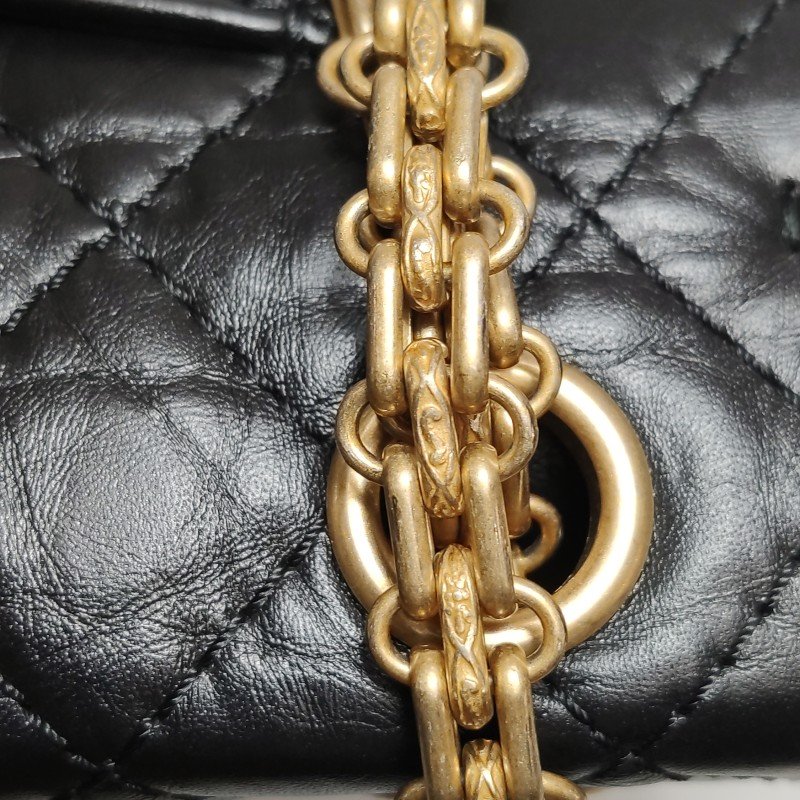 Chanel2.55 Flag Bag經典中號油蠟皮菱格絎縫長方形旋扣單肩包-14