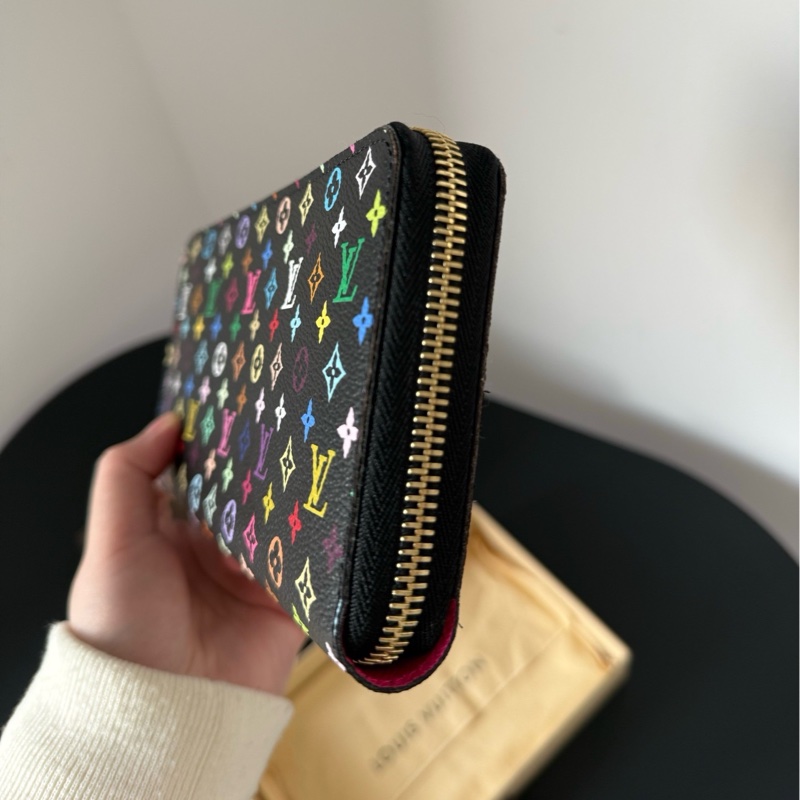 LV 黑三彩拉鍊款錢包，配件：盒子、塵袋 約長20cm 寬2cm 高9cm-7