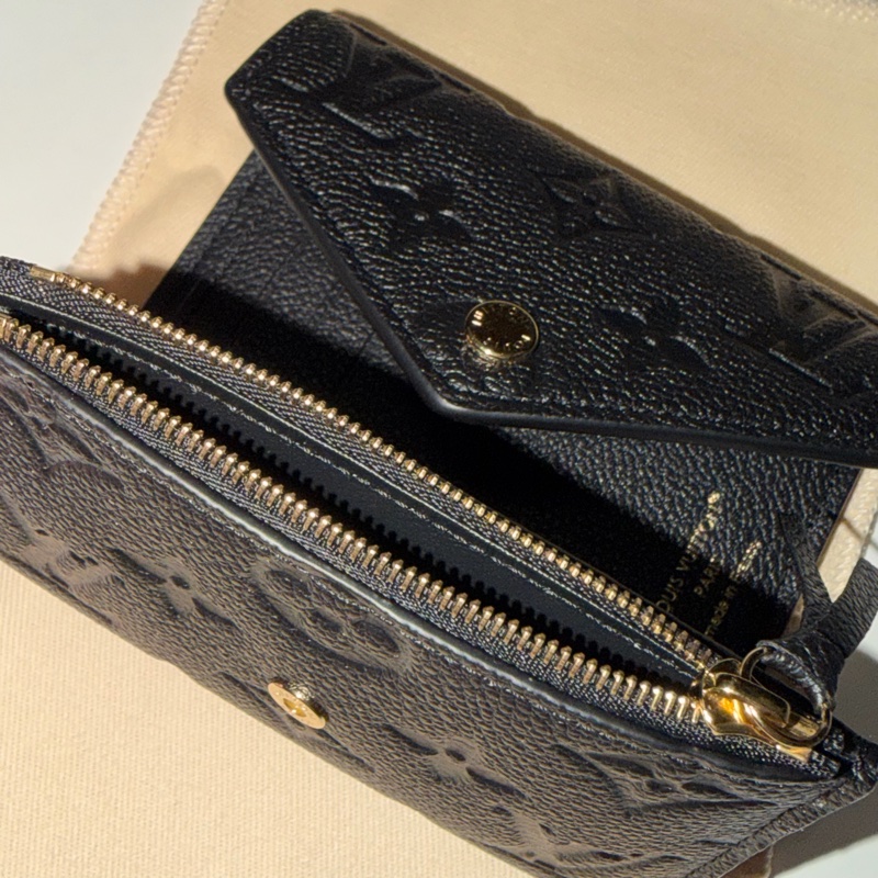 Louis Vuitton Victorine 黑色皮革短夾-3