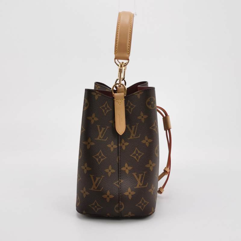 Louis Vuitton (LV) NEONOEBB植鞣革Monogram印花抽繩斜背包晶片款-3