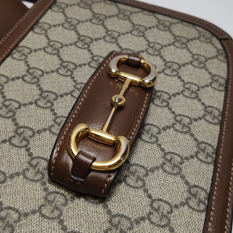 Gucci 1955中牛皮GG老花馬銜扣斜背包-12