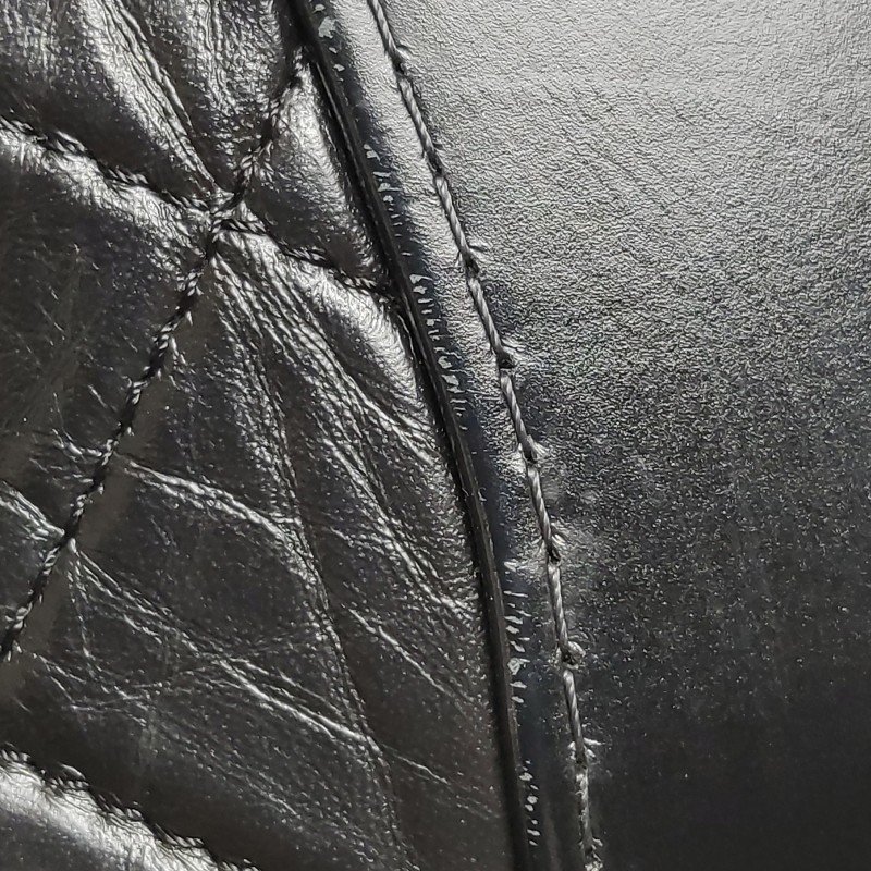 Chanel Gabrielle流浪包小號油蠟皮菱格絎縫雙鍊設計單肩包-19