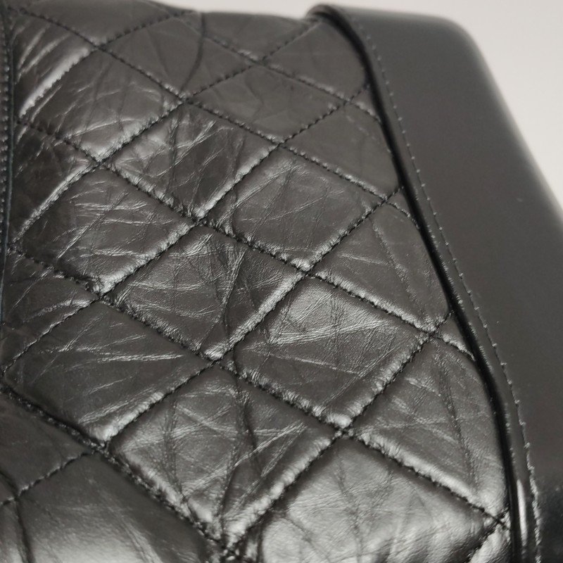 Chanel Gabrielle流浪包小號油蠟皮菱格絎縫雙鍊設計單肩包-22