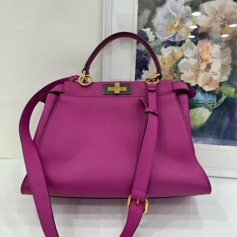 Fendi芬迪 Peekaboo 紫色手提斜背包-1