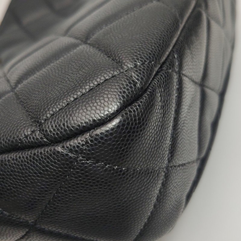 Chanel牛皮純色菱格絎縫雙C扣金幣鏈單肩 包包-16