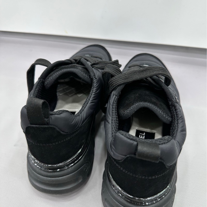 Chanel香奈兒 黑色運動鞋休閒鞋 39.5碼-2