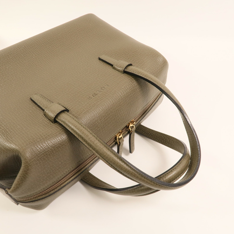 LOEWE 牛皮皮革Handbag金扣手挽袋-7