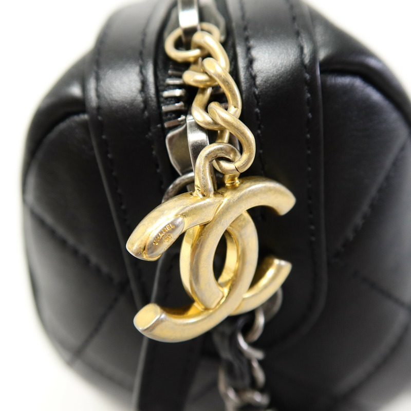 CHANEL 牛皮皮革Bowling Chain Shoulder鏈帶肩背袋-8