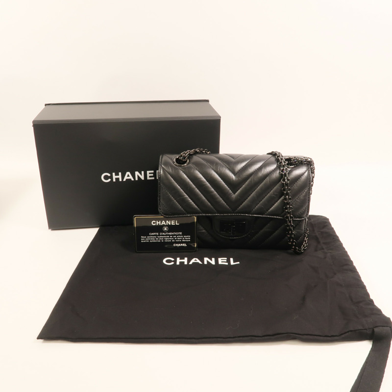 CHANEL 牛皮皮革Mini 2.55鏈帶肩背袋-9
