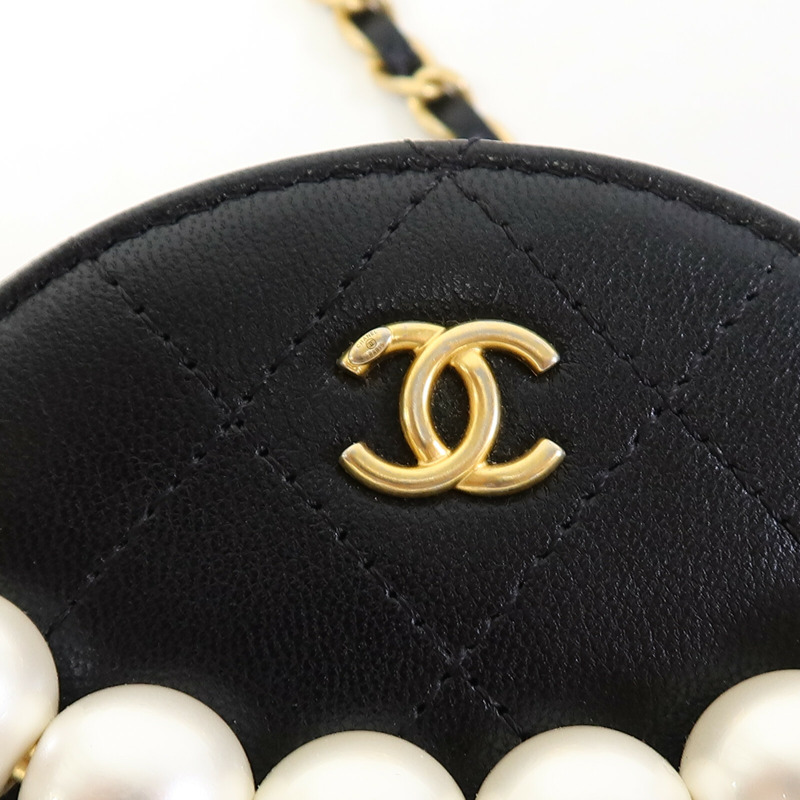 CHANEL 牛皮皮革Round Pear Bag金扣鏈帶肩背袋-9