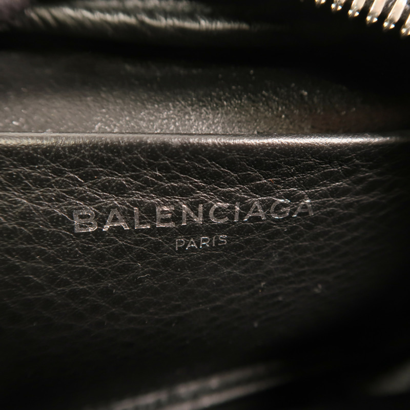 BALENCIAGA 牛皮皮革Everyday Camera Bag銀扣肩背袋-5