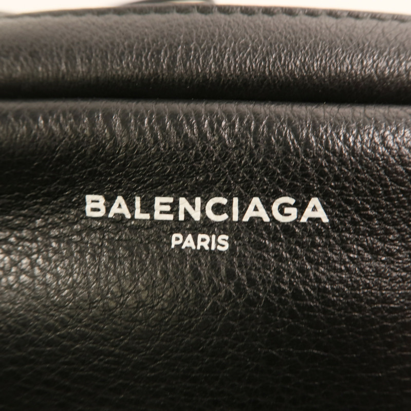 BALENCIAGA 牛皮皮革Everyday Camera Bag銀扣肩背袋-8