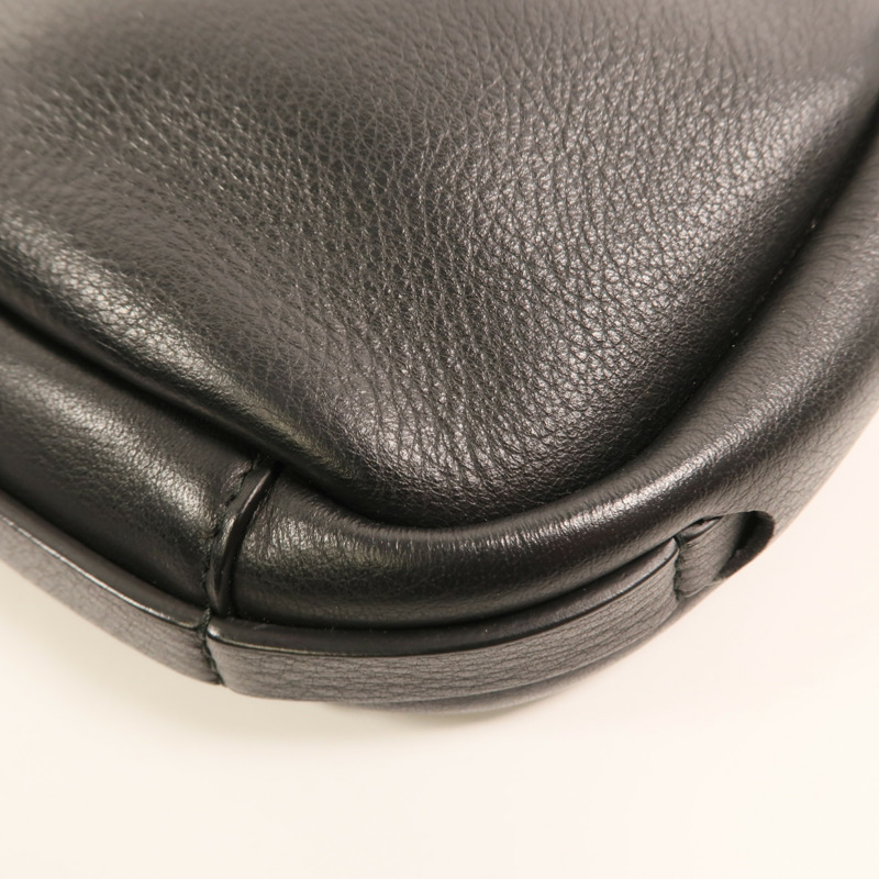 BALENCIAGA 牛皮皮革Everyday Camera Bag銀扣肩背袋-9