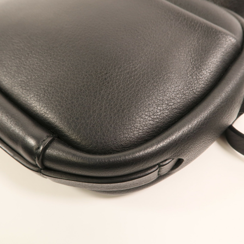 BALENCIAGA 牛皮皮革Everyday Camera Bag銀扣肩背袋-11
