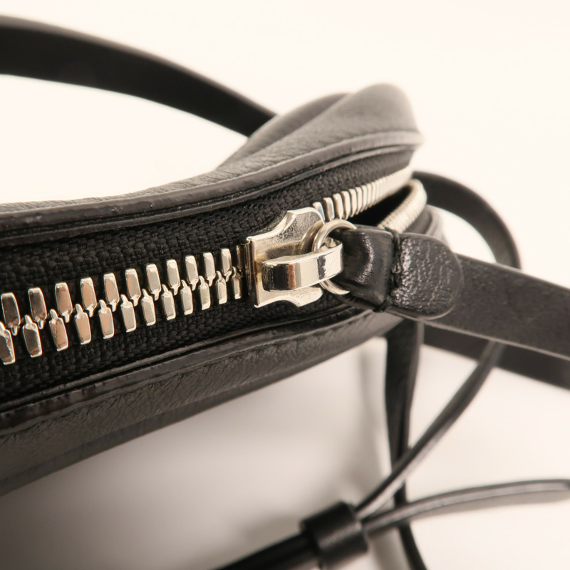 BALENCIAGA 牛皮皮革Everyday Camera Bag銀扣肩背袋-13
